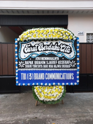 Papan Bunga Duka di Terboyo Kulon